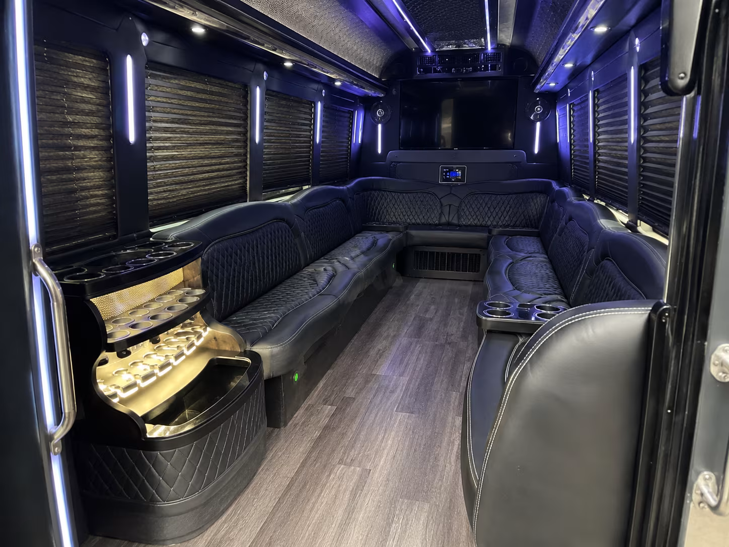 Atlanta Birthday, Sweet 16, & Quinceañera Transportation pickup coordination