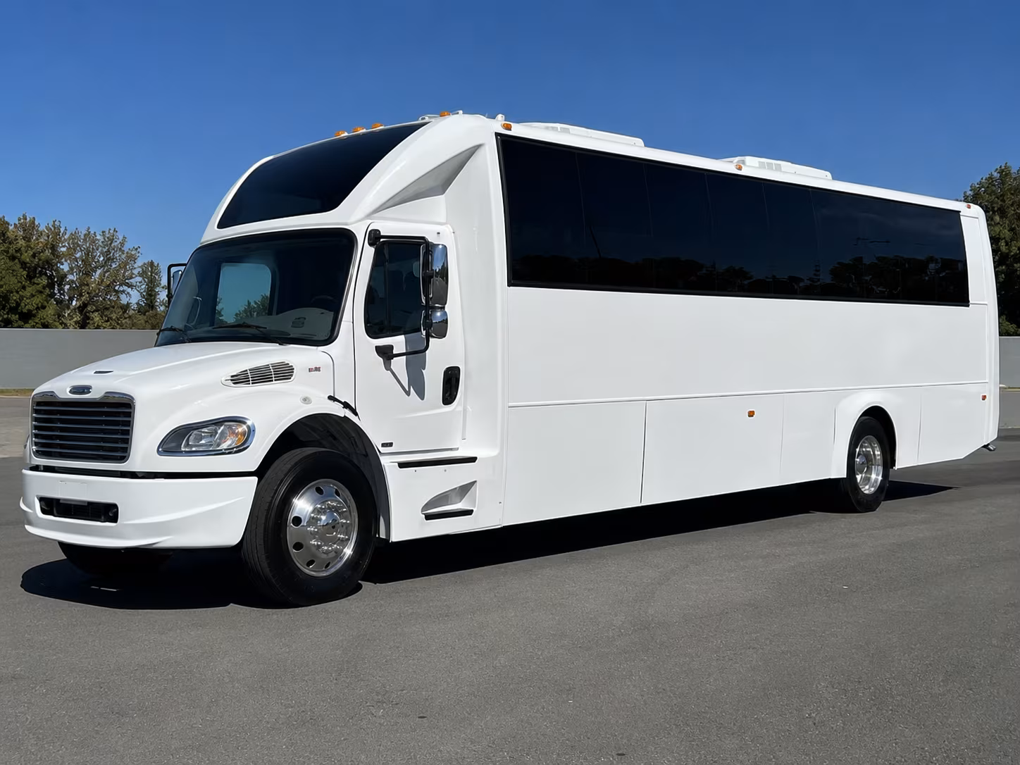 Atlanta Homecoming & Prom Party Bus Rentals