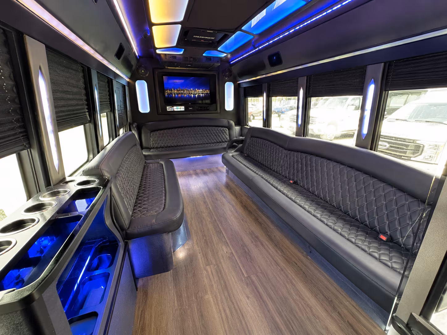 Atlanta Winery Tour & Pub Crawl Transportation party bus exterior